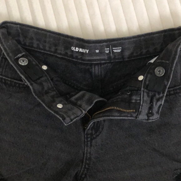 Old Navy Girls High Rise Jean Shorts - Picture 5 of 5